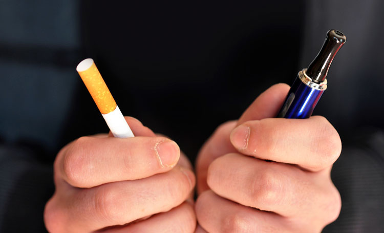 Estudos mostram que Cigarros Electrónicos prejudicam a saúde oral